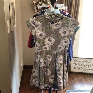 Children’s place dress 5/$25 when bundled